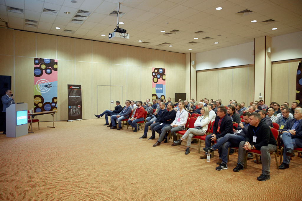 Digis 16_17-03-48.jpg
